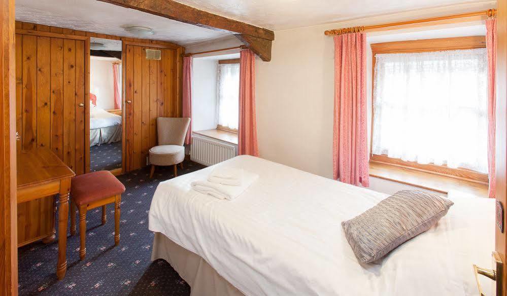 The Dalesman Country Inn Sedbergh Exteriör bild